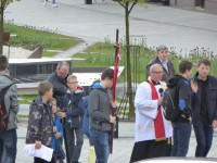 Pielgrzymka do kolegiaty 6.jpg